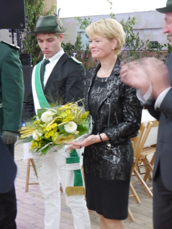P1070983